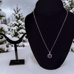 10/ $10 New Blue Stone Pendant Necklace and Earrings Set